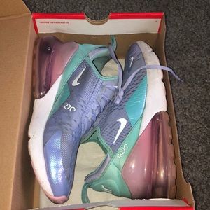 Girls air max 270